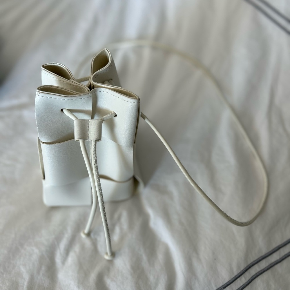 Bottega inspired woven crossbody bucket bag